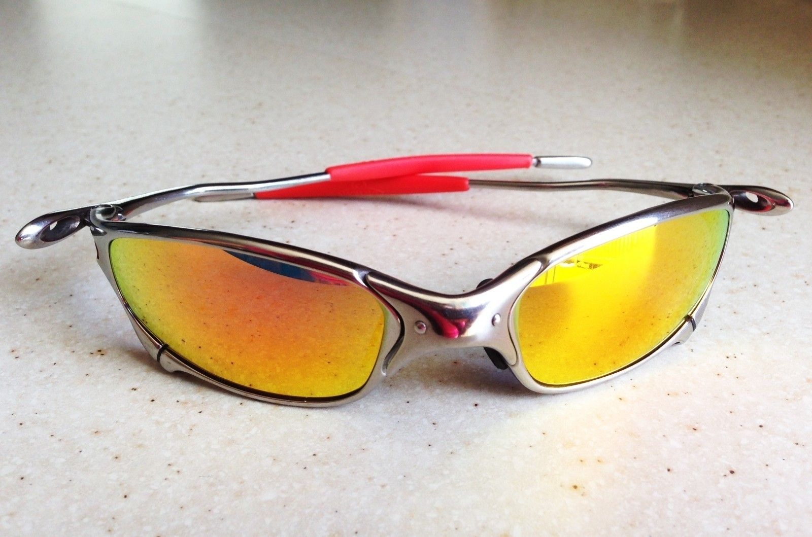 OAKLEY JULIET / POLISHED - RUBY LENSES - Front View