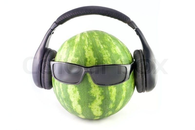 1924897-watermelon-in-sunglasses-and-headphones-isolated-on-white-background.jpg