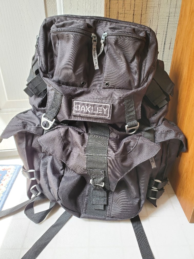 oakley mechanism backpack for sale