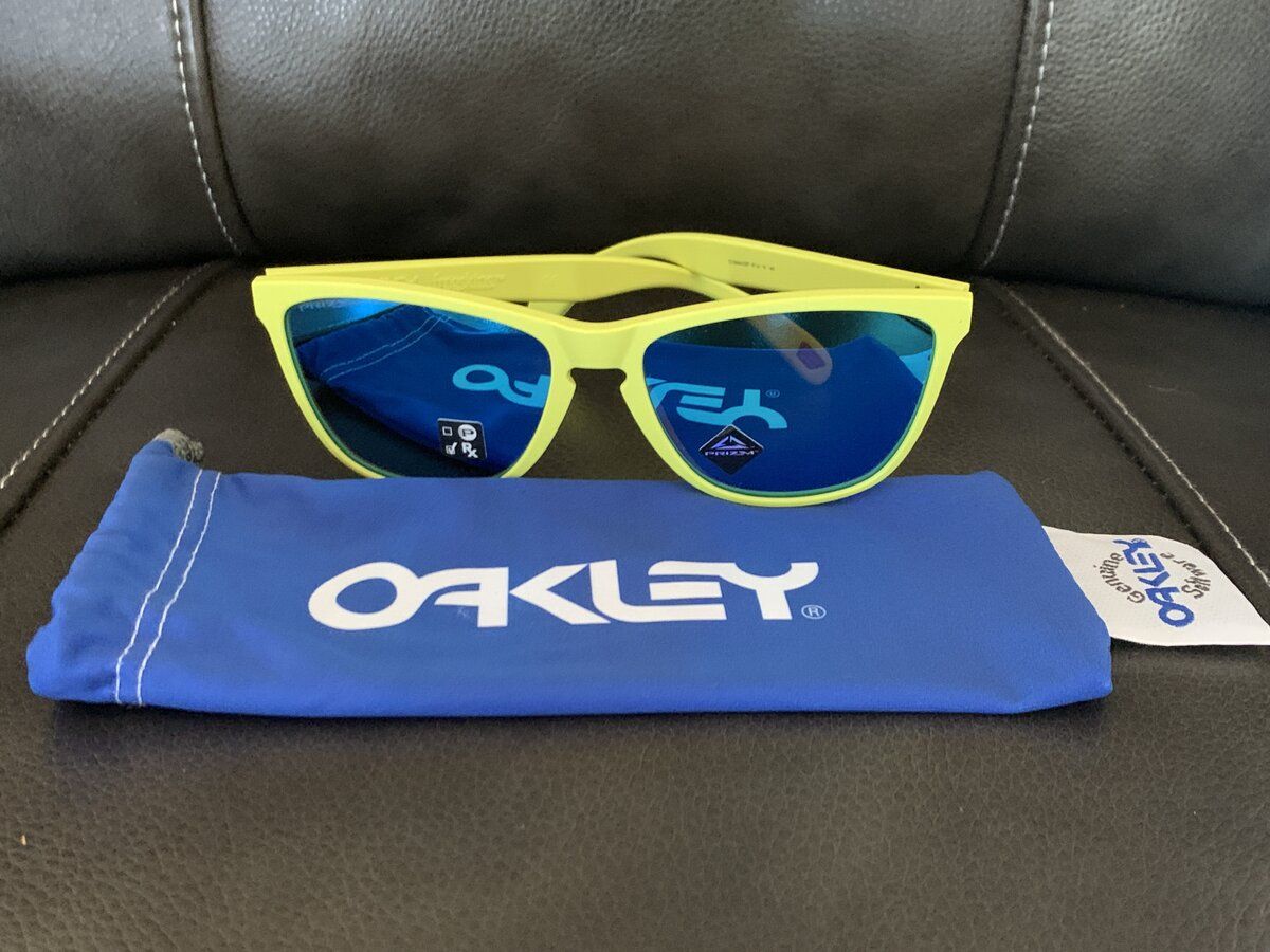 Traded - 35th anniversary neon yellow frogskins | Oakley Forum