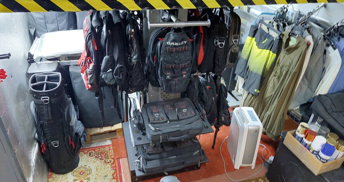 Bags and my holder-monster_1.jpg