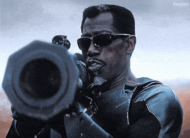 blade-wesley-snipes-3253189562.gif