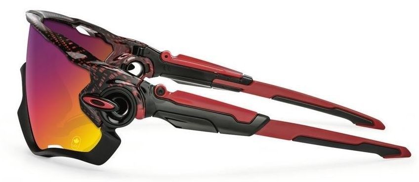 Canada Jaw Breaker.jpg