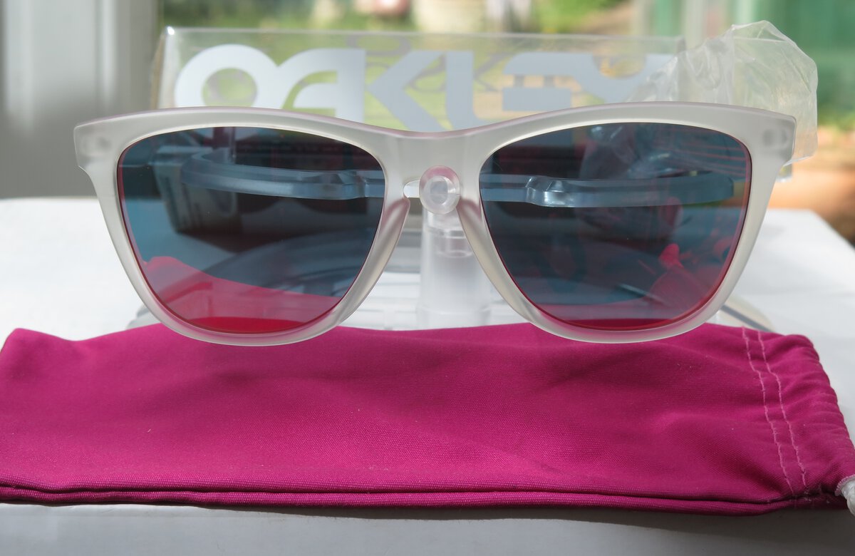 Collectors Frogskins Matte Clear - Ruby Iridium .jpg