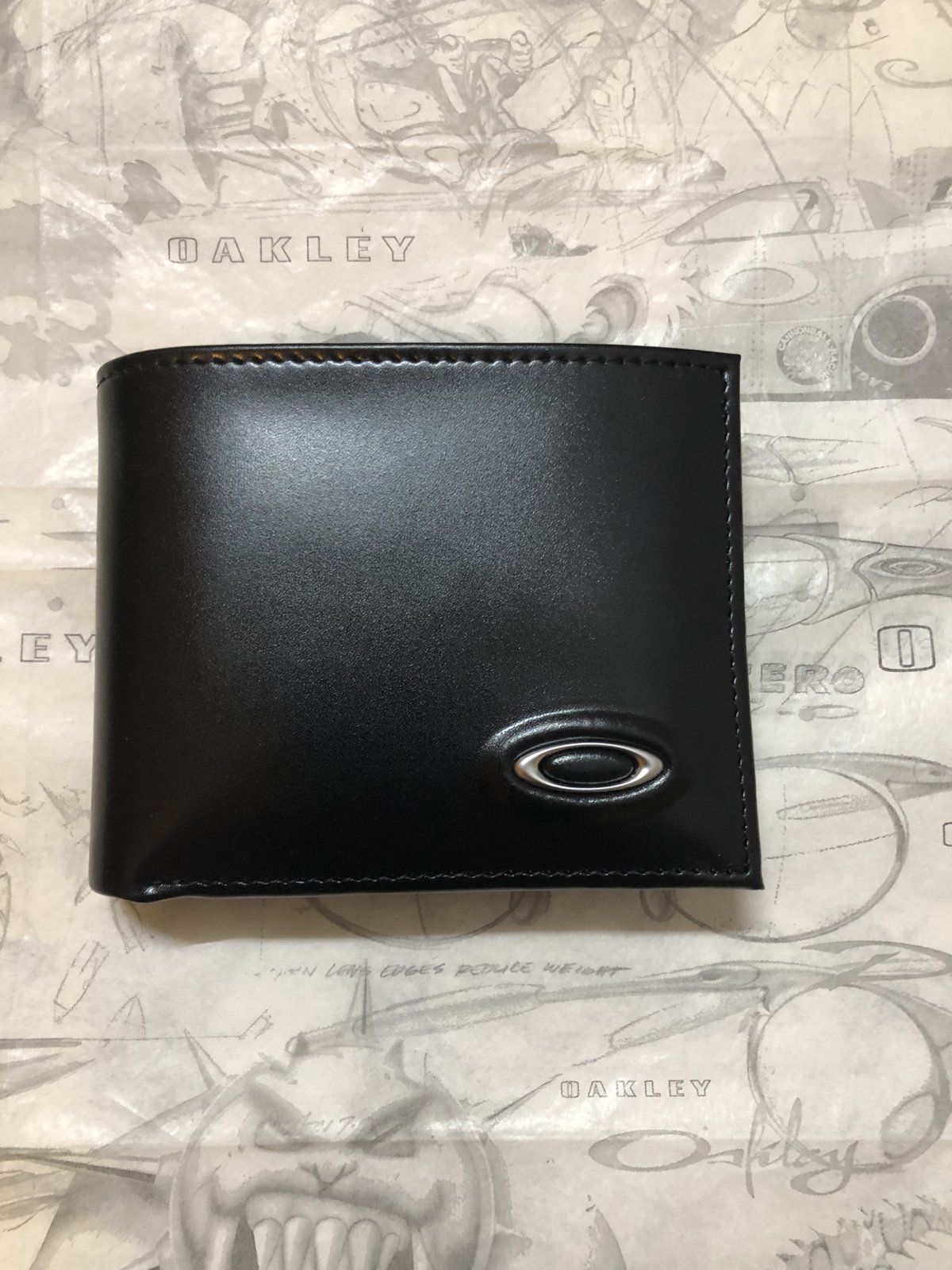Sold - Oakley Leather Wallet Small Black BNIB | Oakley Forum