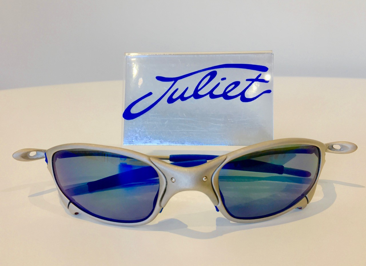 Free Stickers - 2.jpg