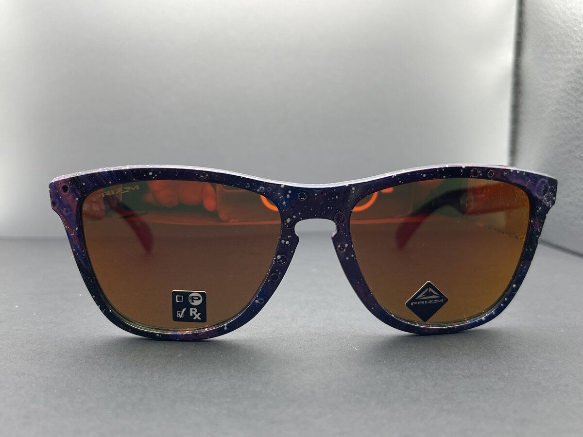 Frogskins Head On.jpg