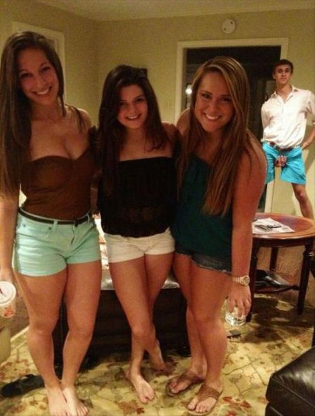 funny-photobombs-21.jpg