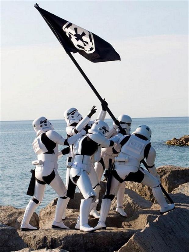 funny-storm-troopers.jpg