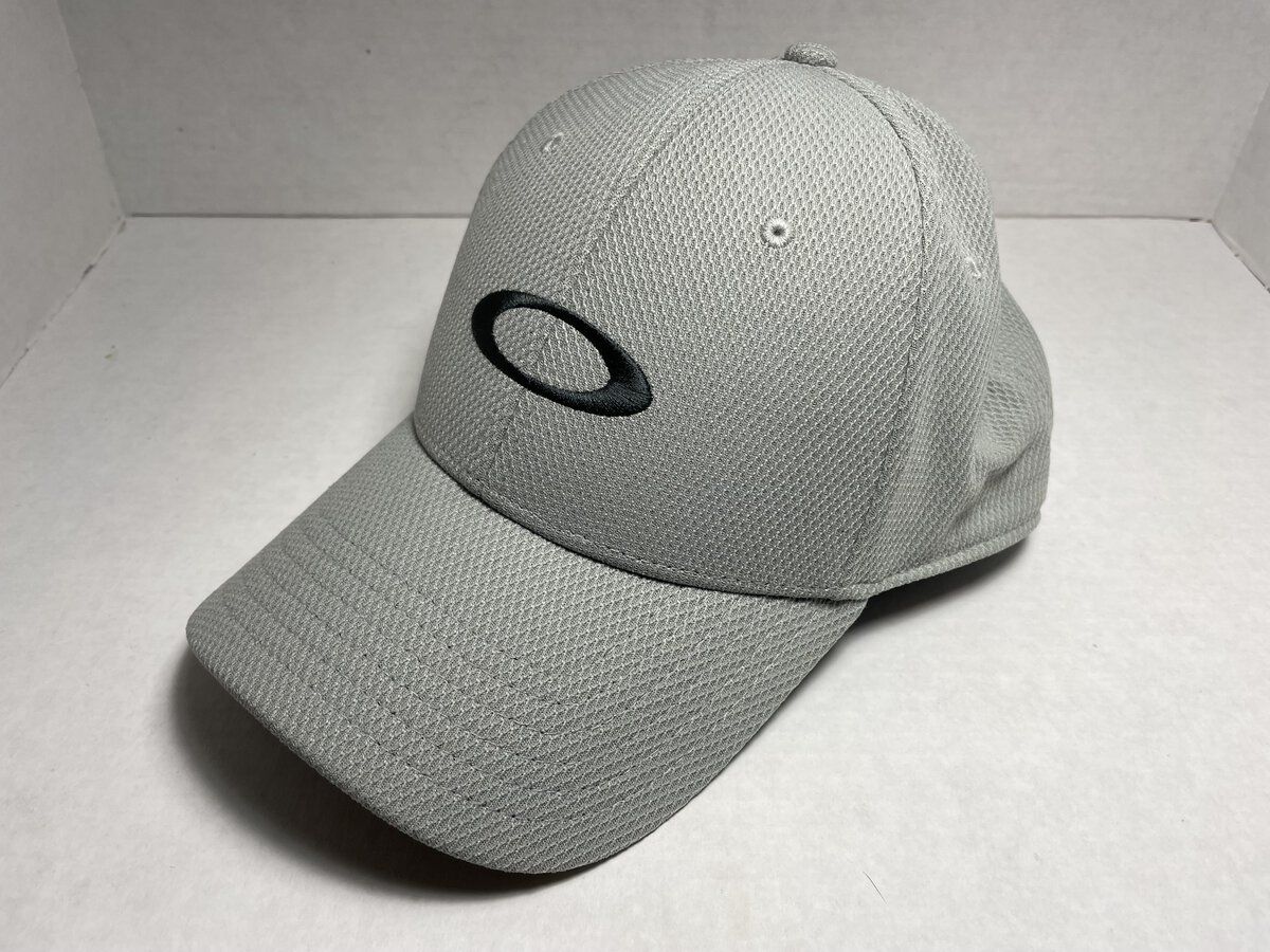 Golf Elliose Cap Pea Green.jpeg