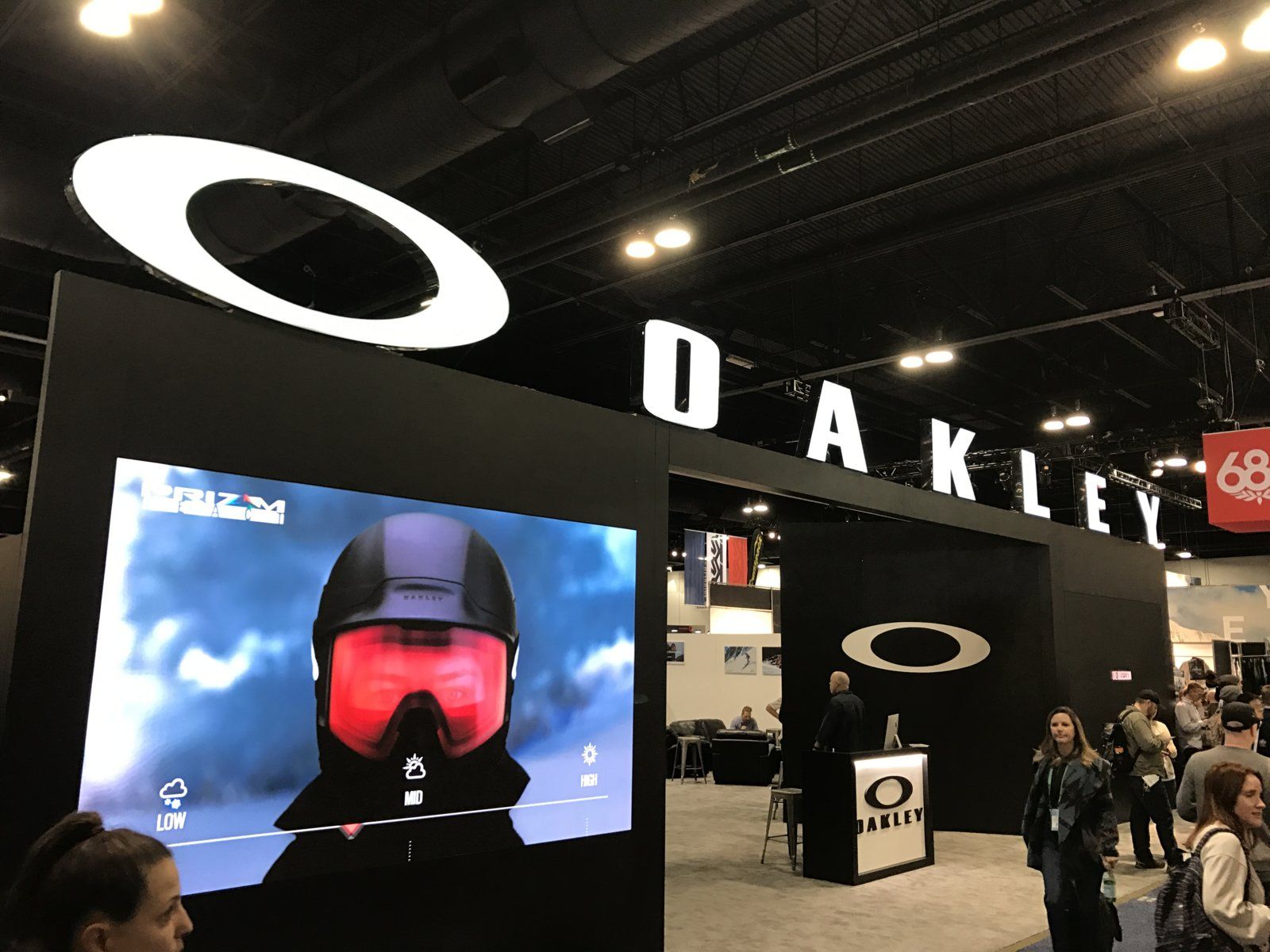 Oakley Prizm React - The future of goggle technology