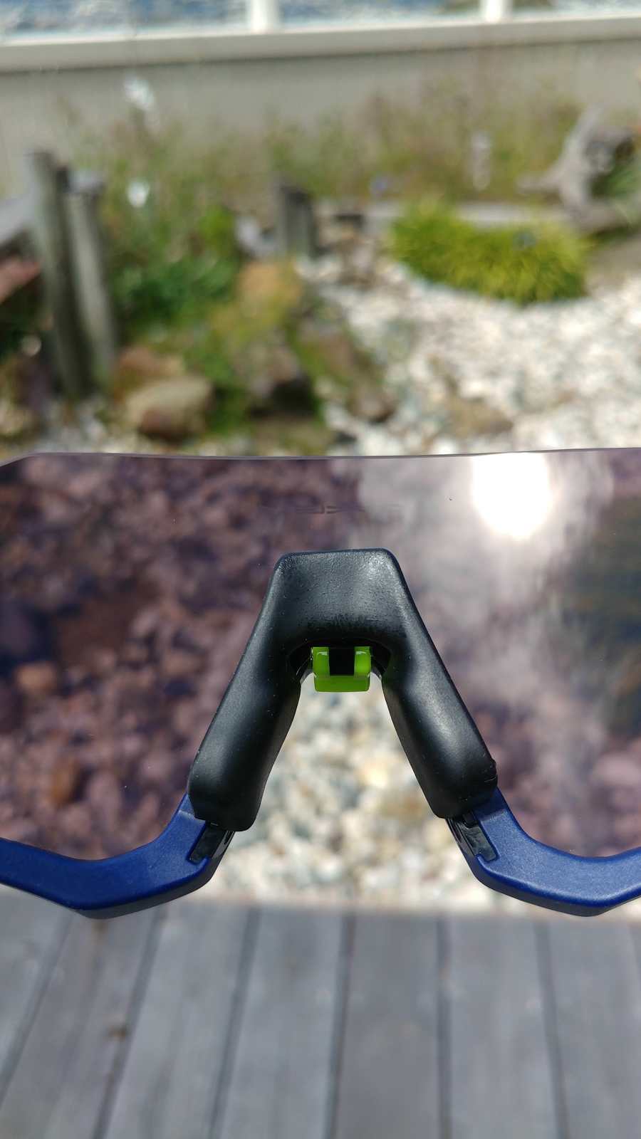 Flight Jacket Nose Bridge design