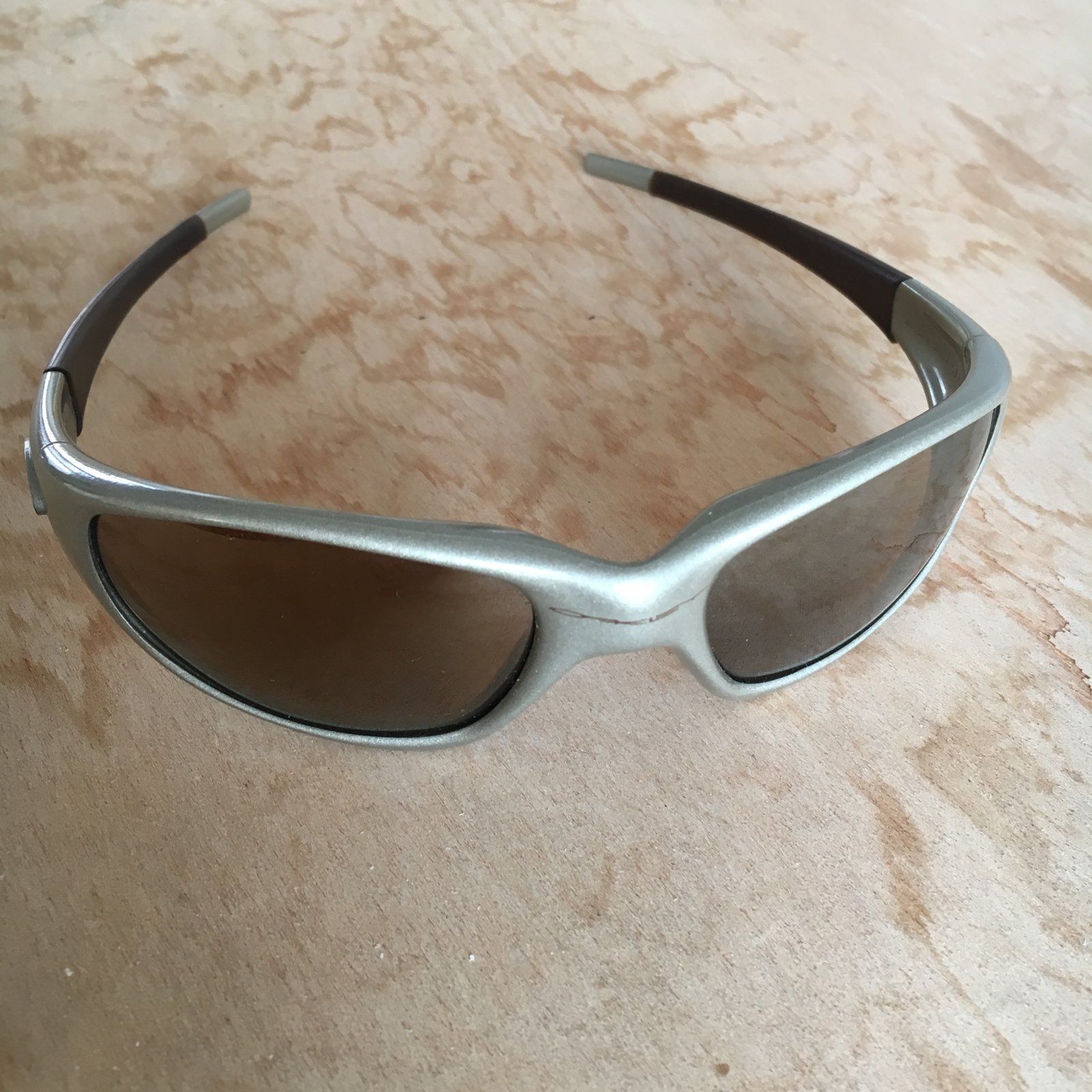 Metallic sand w gold iridium 1st Gen Straight Jacket_2.JPG