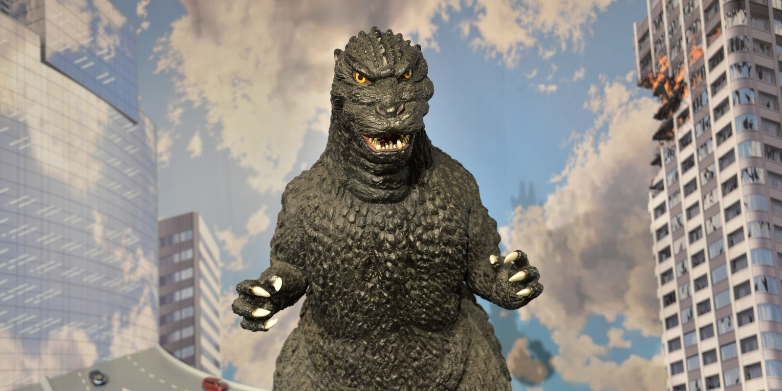 o-GODZILLA-facebook.jpg