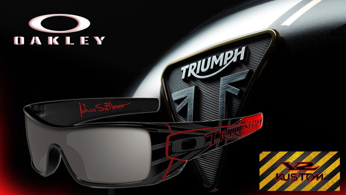 oakley-batwolf-TRIUMPH V2KUSTOM.jpg