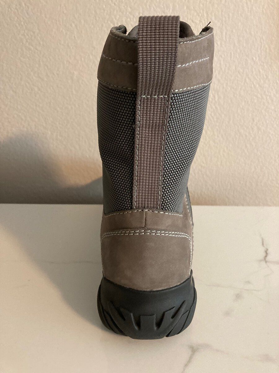 Oakley Boot 1 3.jpg