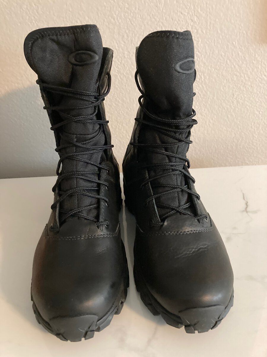 Oakley Boot 2 5.jpg