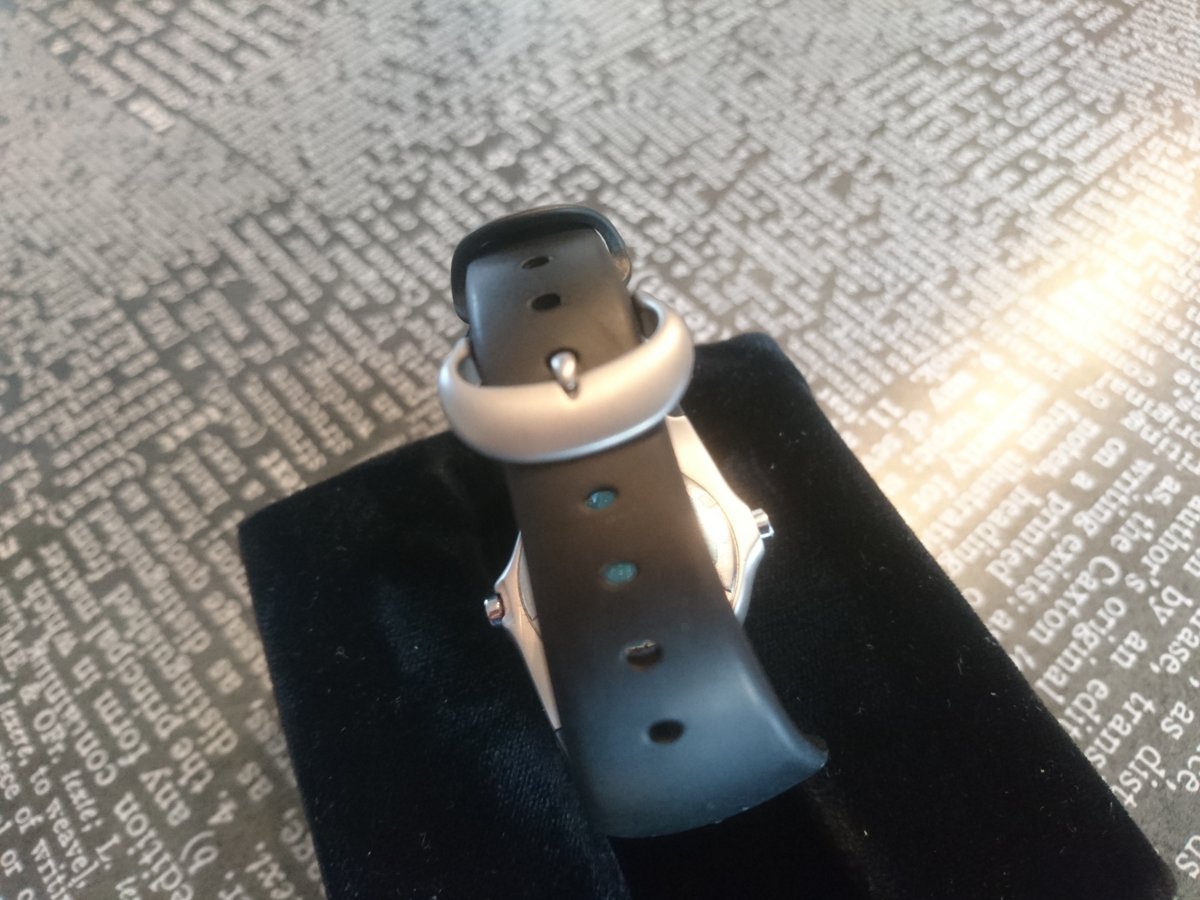 Oakley Crush 25s (2).jpg