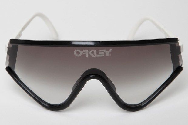 Oakley-for-oki-ni-Eyeshade-03.jpg