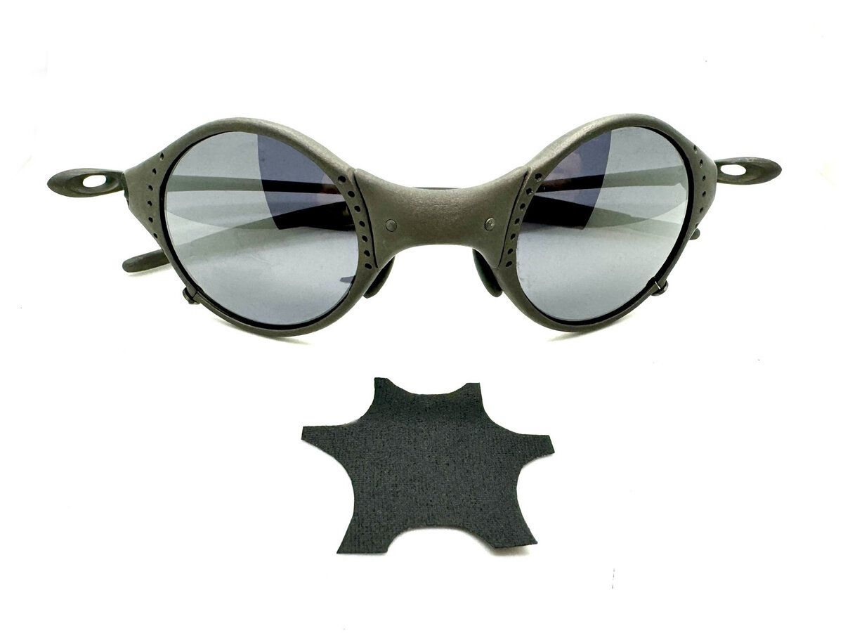 Oakley Mars - Leather Template Project 012.jpg