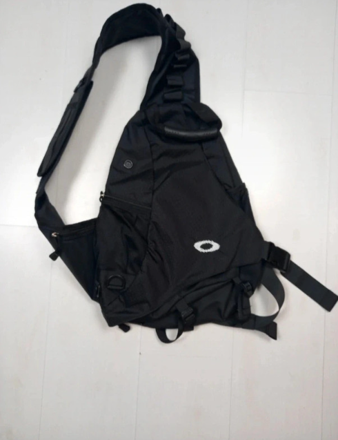 oakley sling 1.png