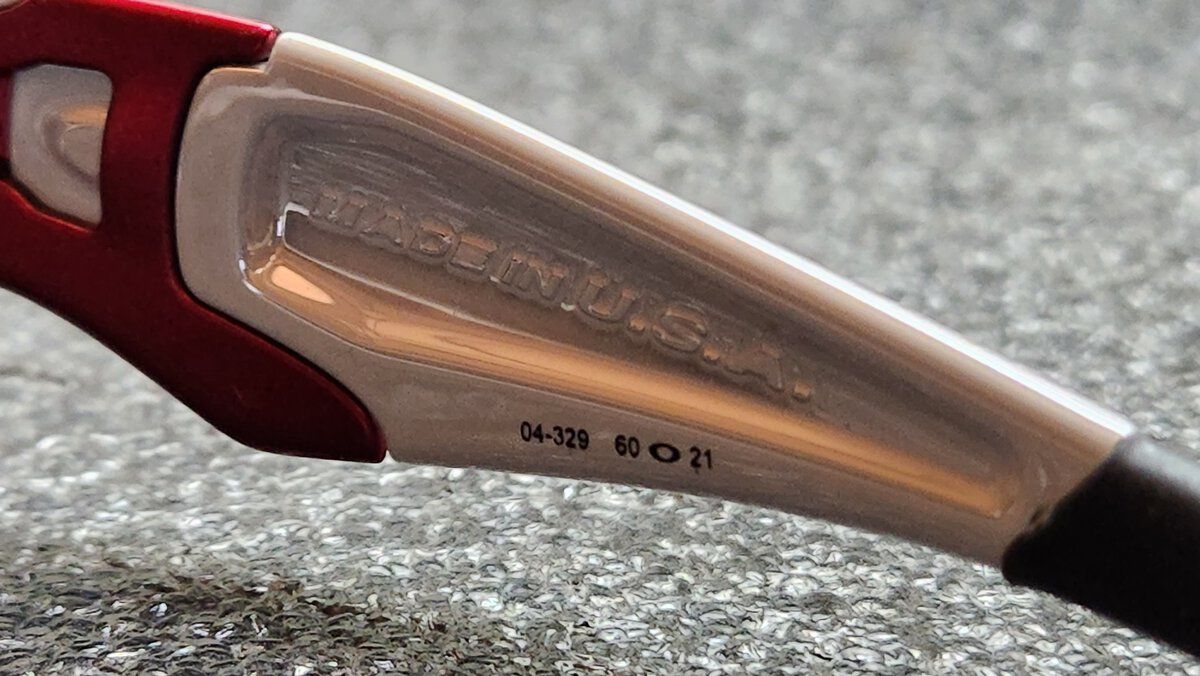 Oakley Straight_Serial_005.jpg