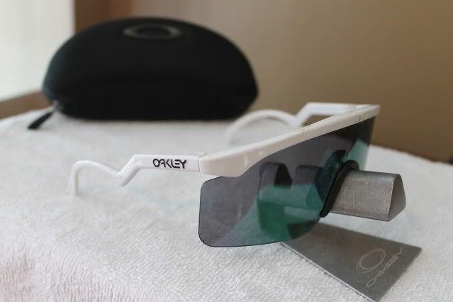 oakleycollection7-22-11091.jpg