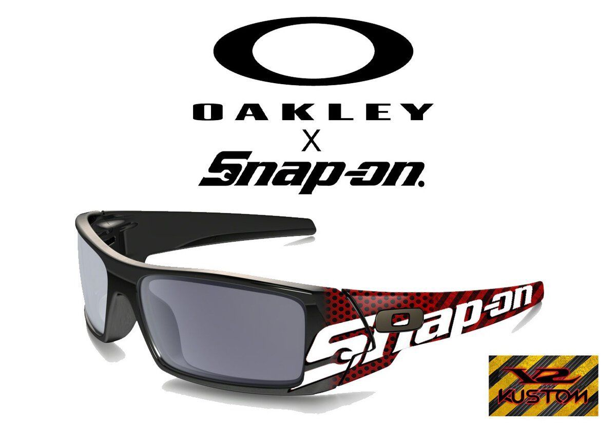 oakleyxsnap-on-wall-paper-jpg.jpg