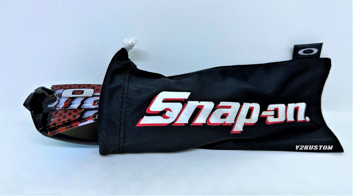 OAKLEYxSNAPON (10).jpg