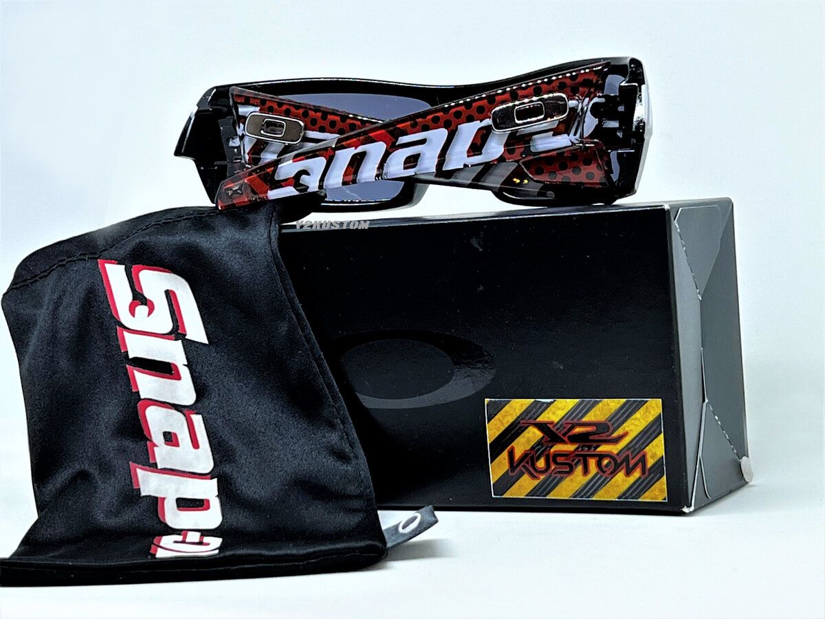 OAKLEYxSNAPON (9).jpg