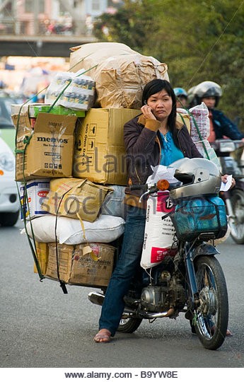 overloaded-motorcycle-in-hanoi-vietnam-b9yw8e.jpg
