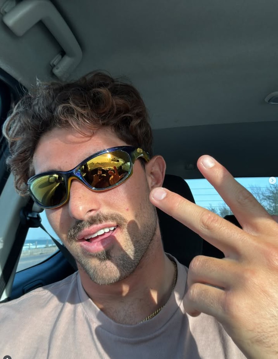 Screenshot 2025-10-02 190111.jpg