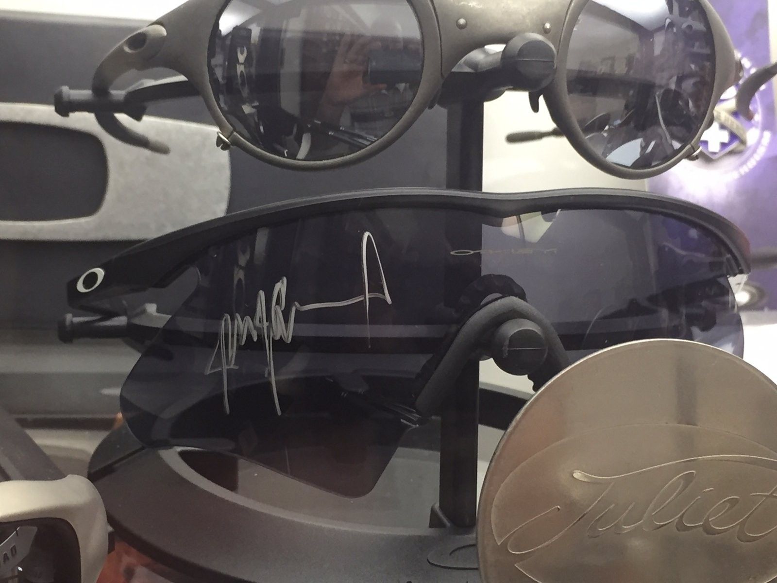 signed JJ M Frame.JPG