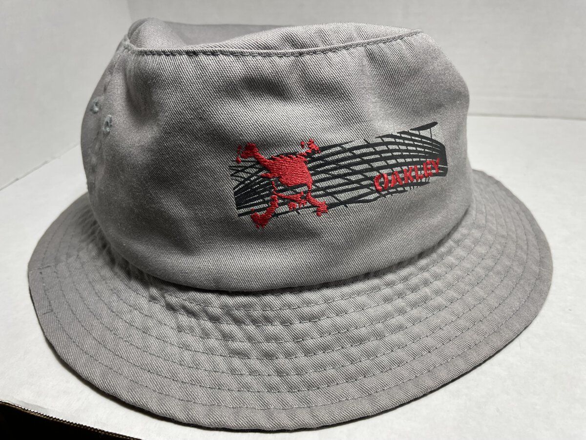 Skull Bucket Hat Gray.jpeg