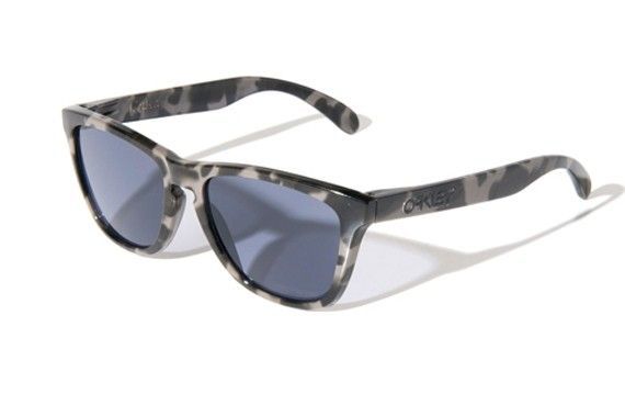 smog-tortoise-frogskins-01.jpg