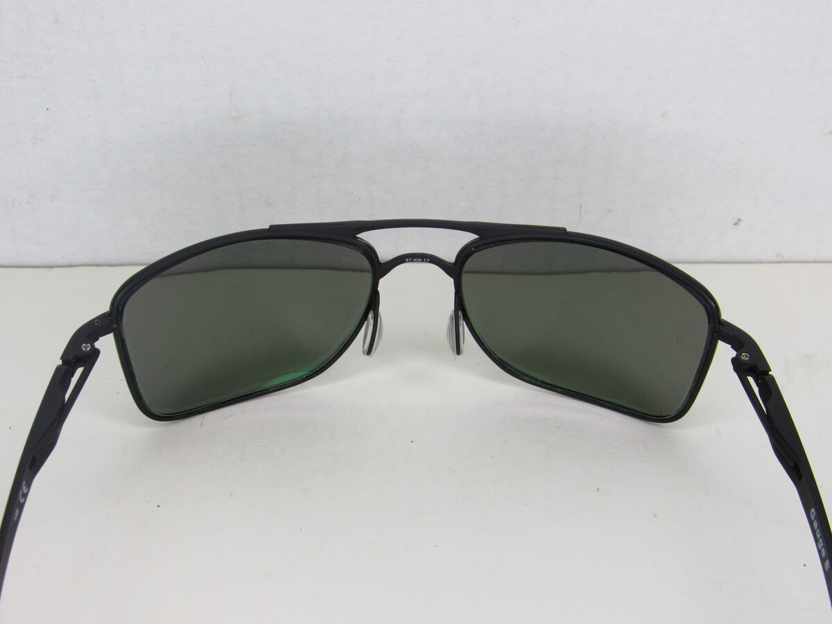 Sunglasses Oakley Guage 8 Black Case 06.JPG