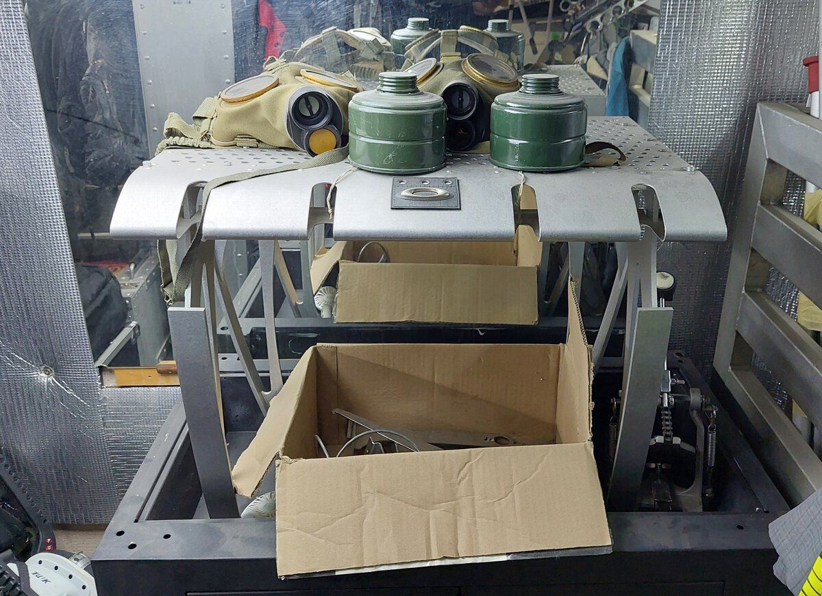 Table-monster made by me_1.jpg