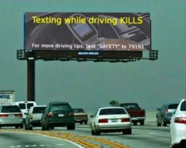 texting-and-driving-kills-funny-signs.jpg