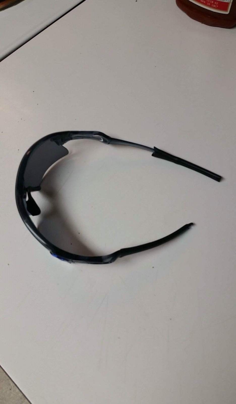 Serial number on oakley sunglasses |