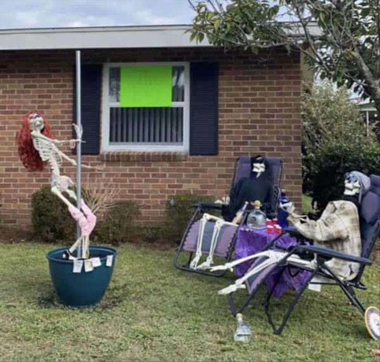 your-hallowen-displays.jpg