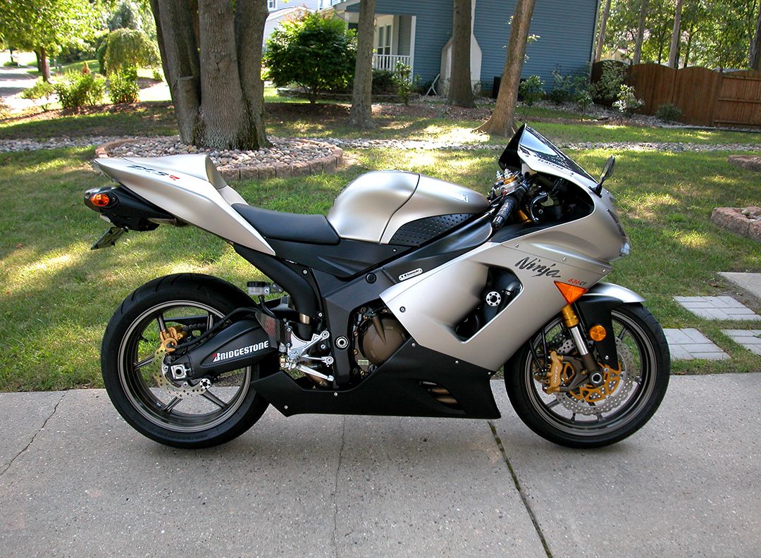 zx6r2.jpg