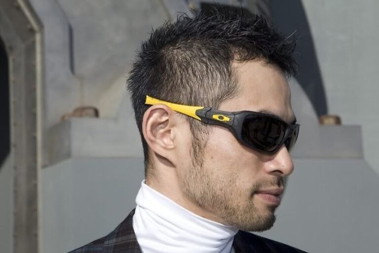 Ichiro Suzuki wearing Livestrong C-Six Sunglasses