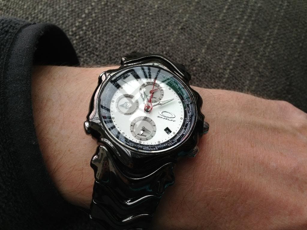 oakley gmt watch
