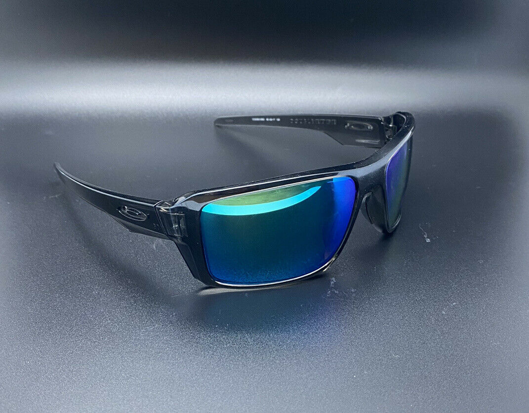 A Step-by-Step Guide: How to Change Lenses on Oakley Sunglasses