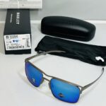 Oakley Holbrook Sunglasses with Box