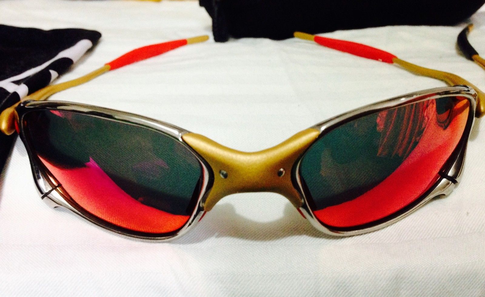 24K and Polished frame XX with Midnight Sun Lenses.