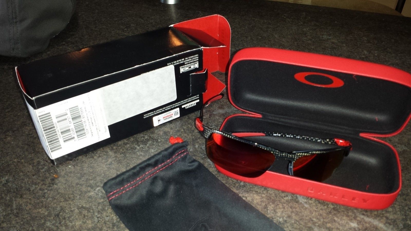 Ferrari Carbon Blade w/ Hard Case and Box