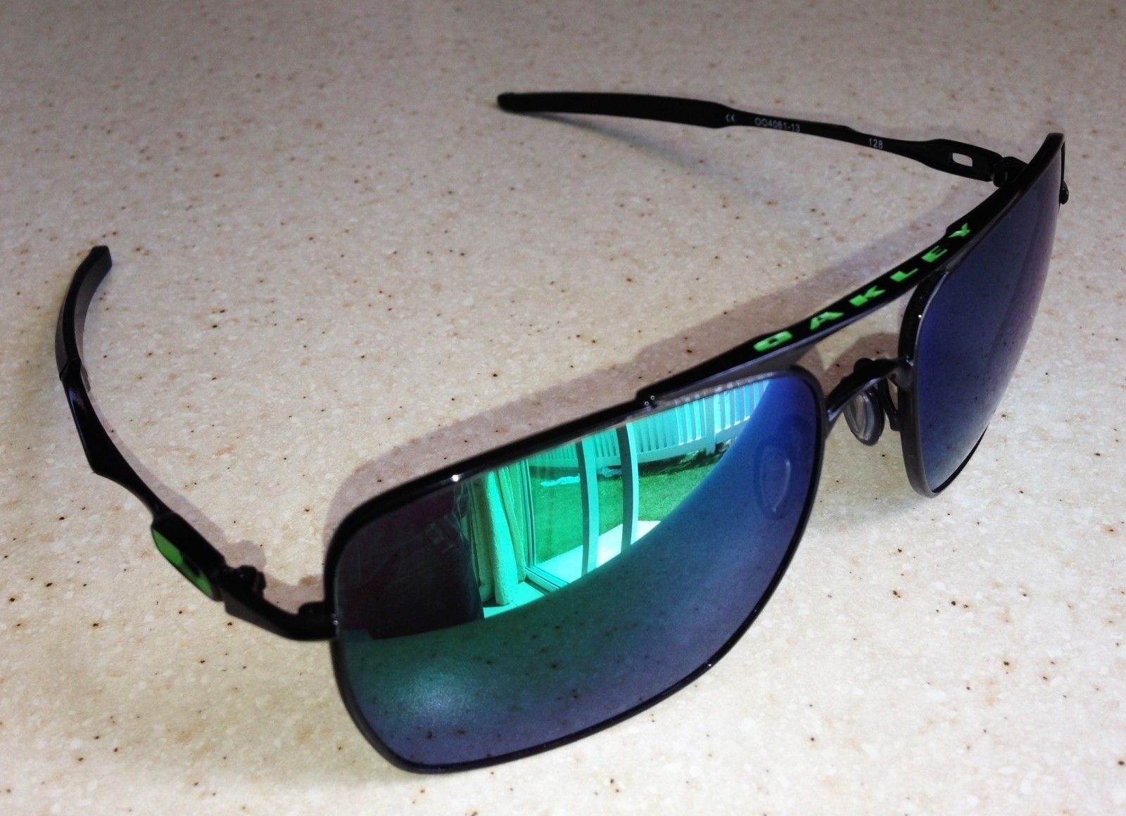 OAKLEY DEVIATION / POLISHED BLACK - EMERALD IRIDIUM LENSES